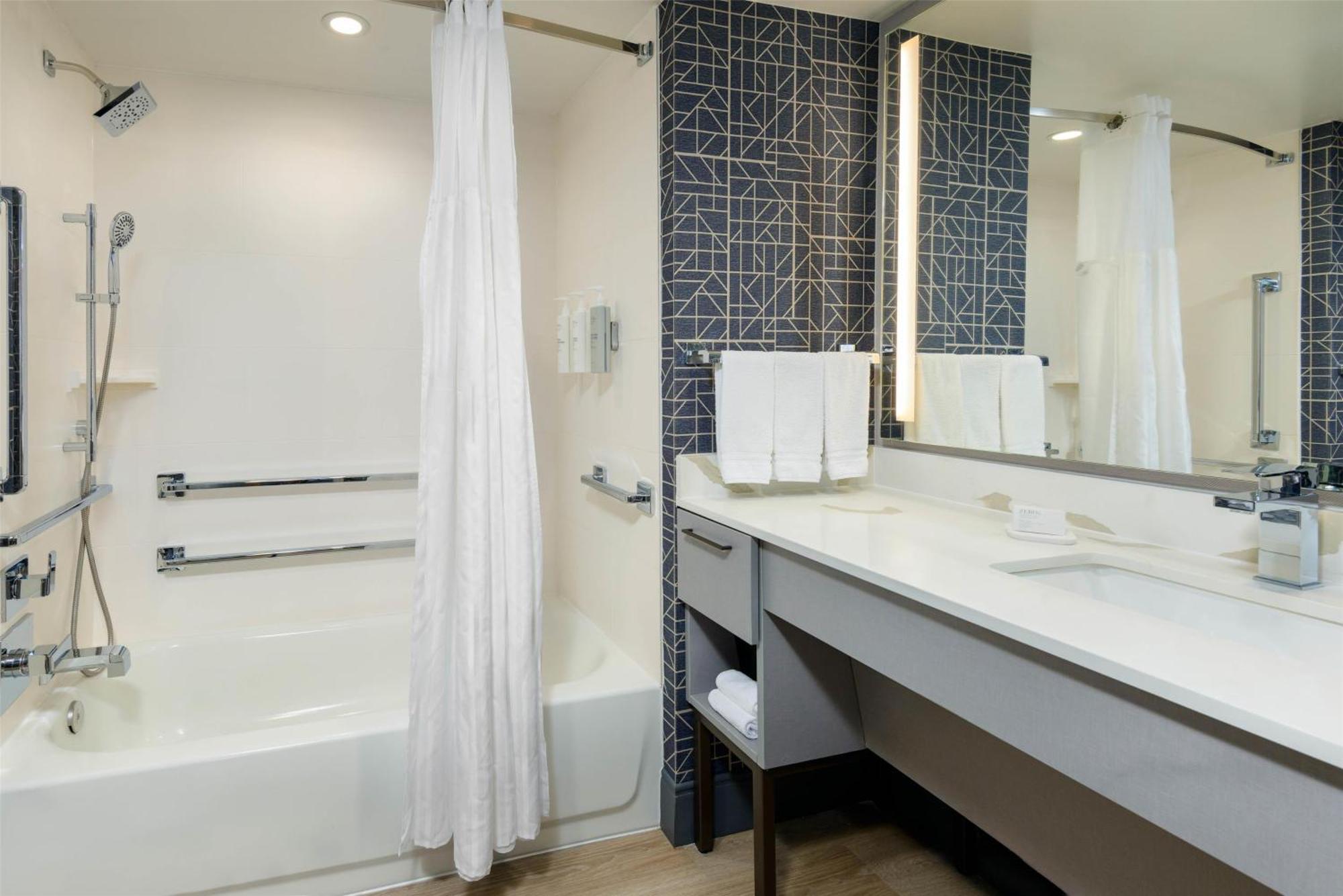 Homewood Suites By Hilton Orlando-Ucf Area Alafaya Exterior photo