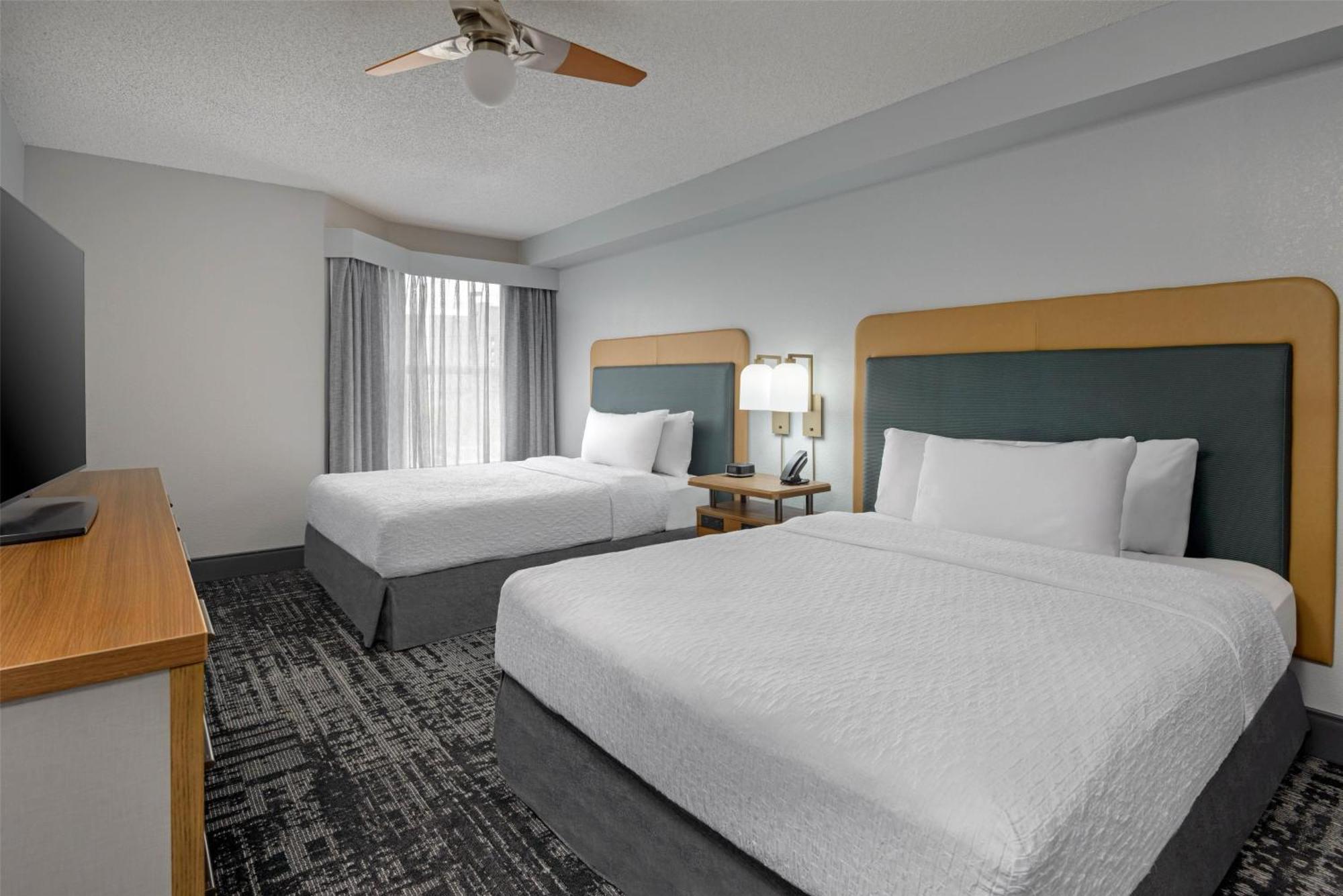 Homewood Suites By Hilton Orlando-Ucf Area Alafaya Exterior photo