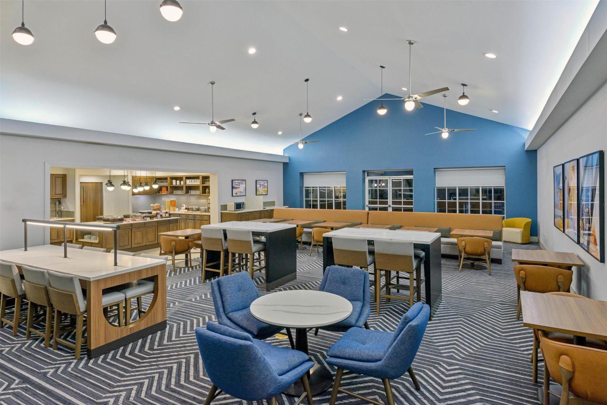 Homewood Suites By Hilton Orlando-Ucf Area Alafaya Exterior photo