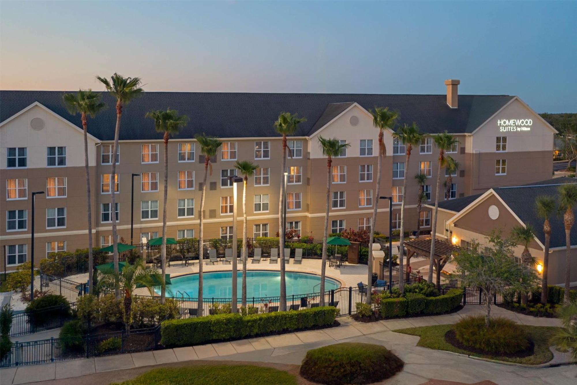 Homewood Suites By Hilton Orlando-Ucf Area Alafaya Exterior photo